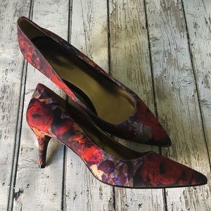 Nine West Autumn Textured Floral Heels Size 10